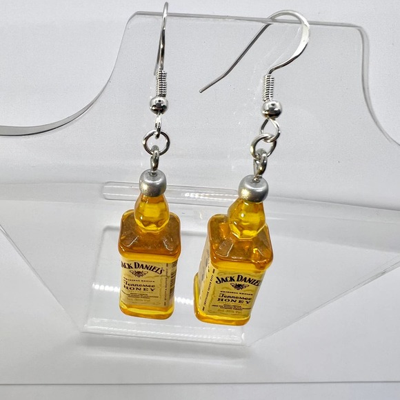 Jack Daniels Earrings - Whiskey Earrings - Alcohol Earrings - Party Earrings - Picture 5 of 9